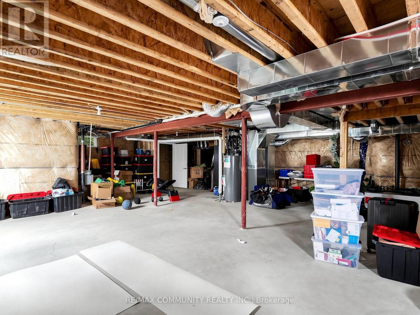 98 GOLDEN MEADOWS DRIVE - 44