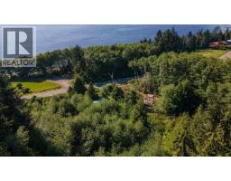 250 Bayview Drive, Port Clements, BC V0T1R0 Photo 7
