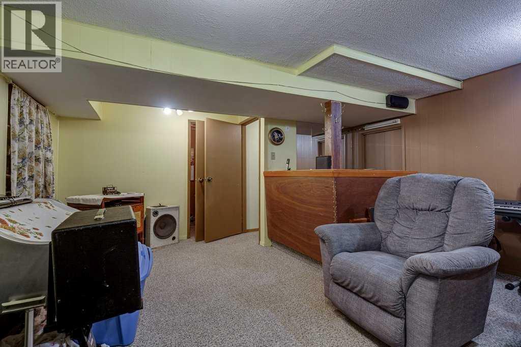 165 Greig Drive - Image 35