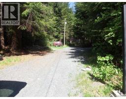 Bathroom - 3845 Trailhead Dr, Sooke, BC V9Z1L1 Photo 8