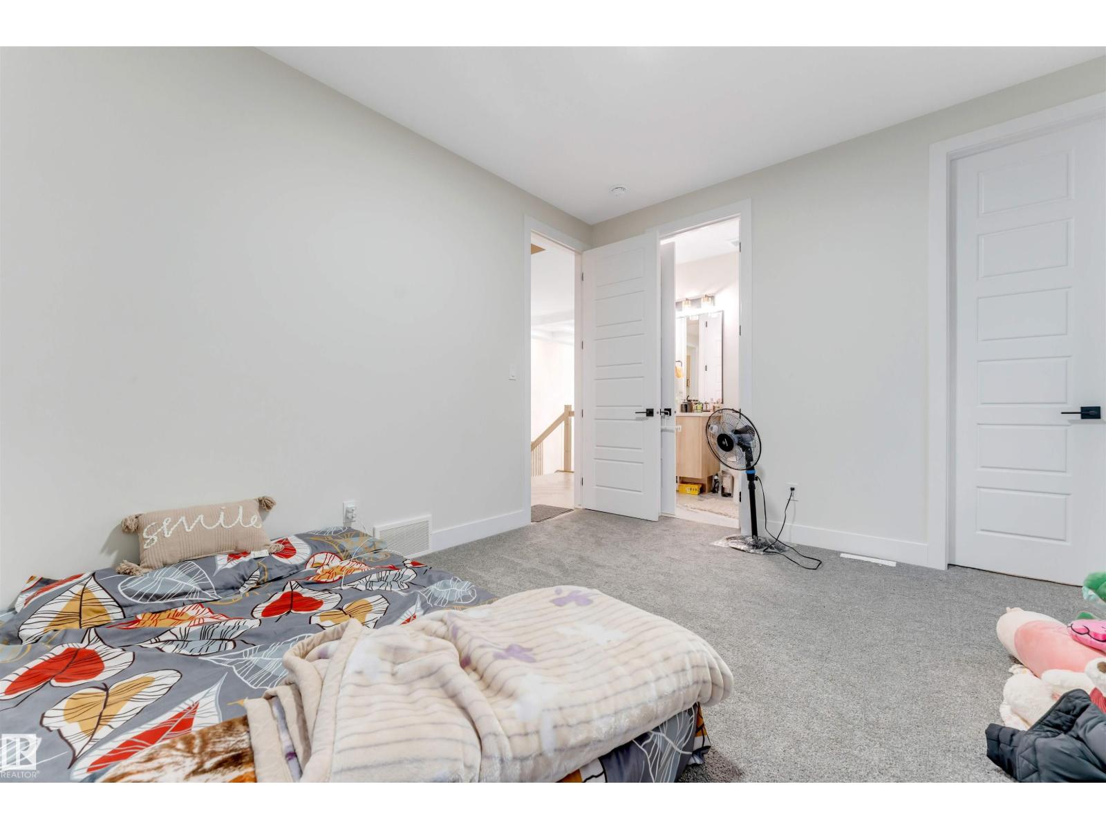 16916 47 ST NW - 31