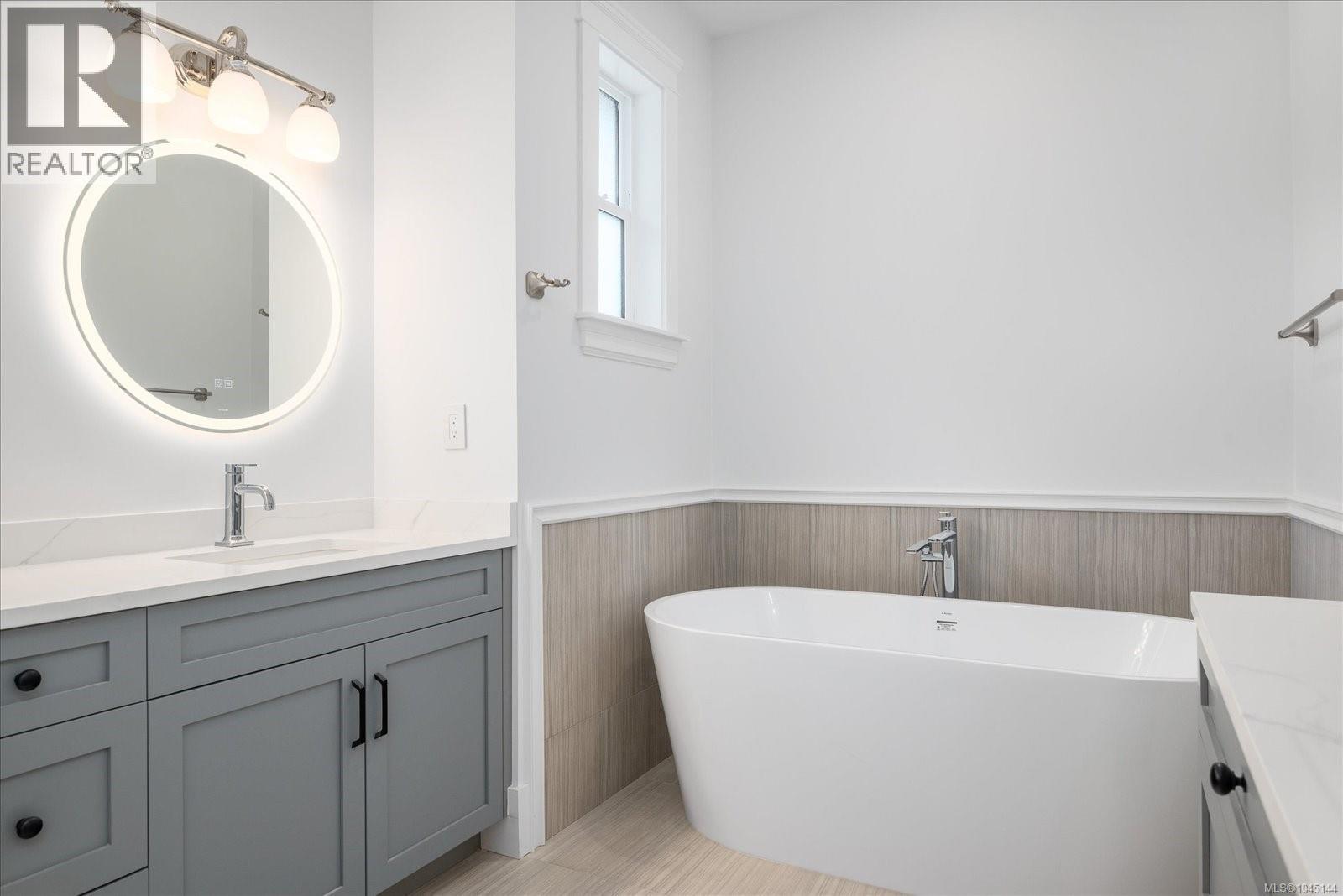 4684 Ambience Dr - 27
