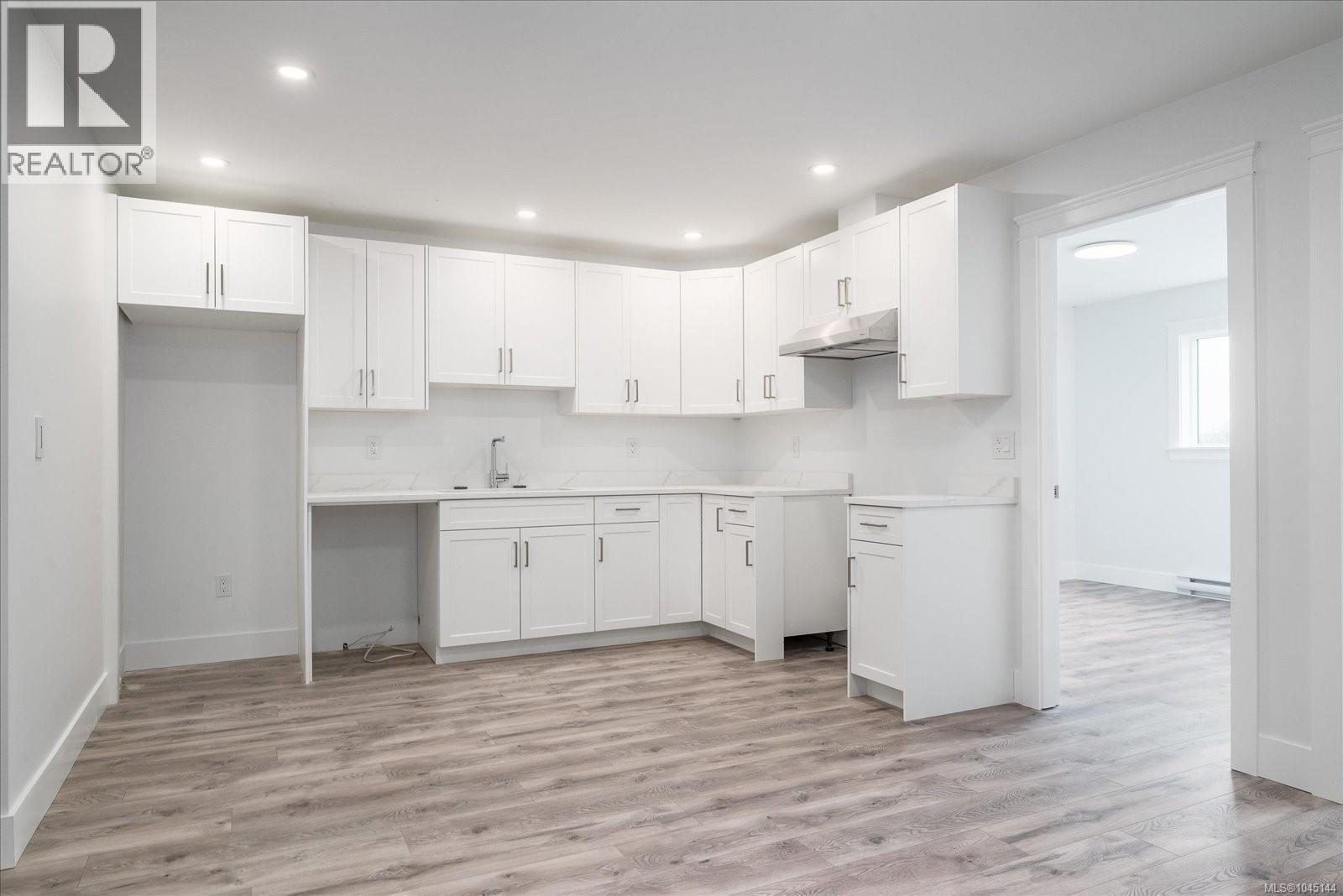 4684 Ambience Dr - 57