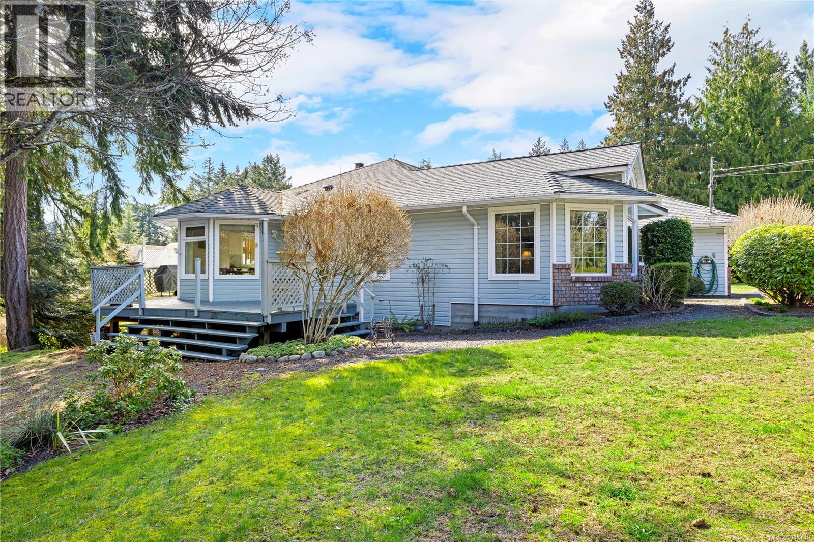 1848 Amelia Cres - 37