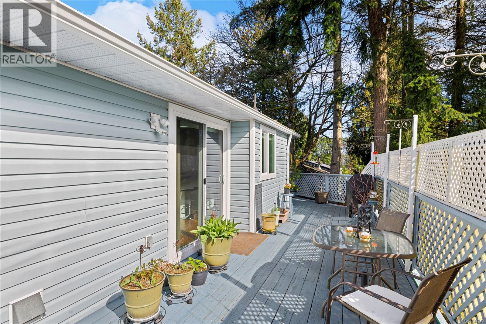 1848 Amelia Cres - 34