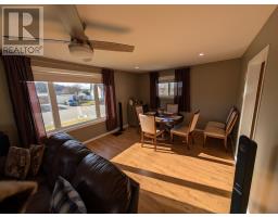 21 Joliet St, Wawa, ON P0S1K0 Photo 10