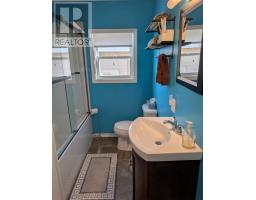 21 Joliet St, Wawa, ON P0S1K0 Photo 22