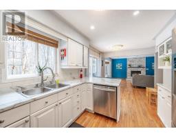 Recreation room - 27 Plummer Ct, Sault Ste  Marie, ON P6B6E4 Photo 11