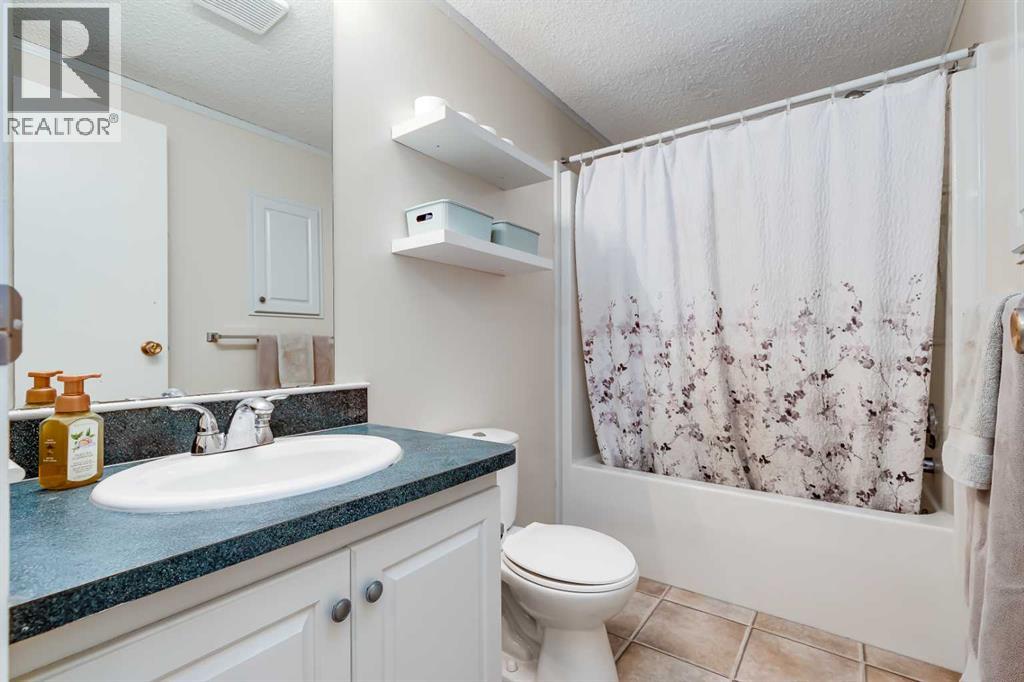 186 Meadowlark Lane - Image 25