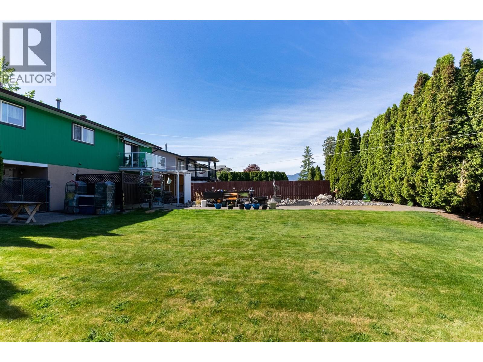 1254 HEUSTIS Drive - 35