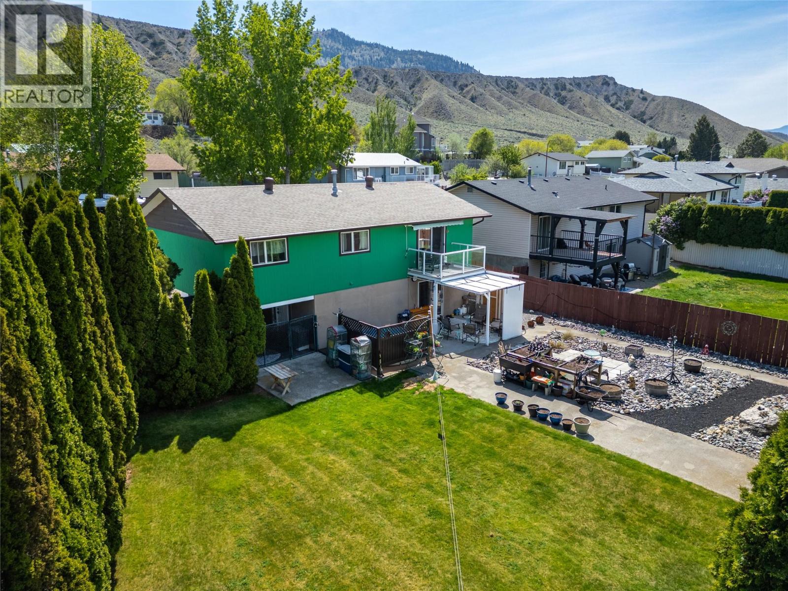 1254 HEUSTIS Drive - 8