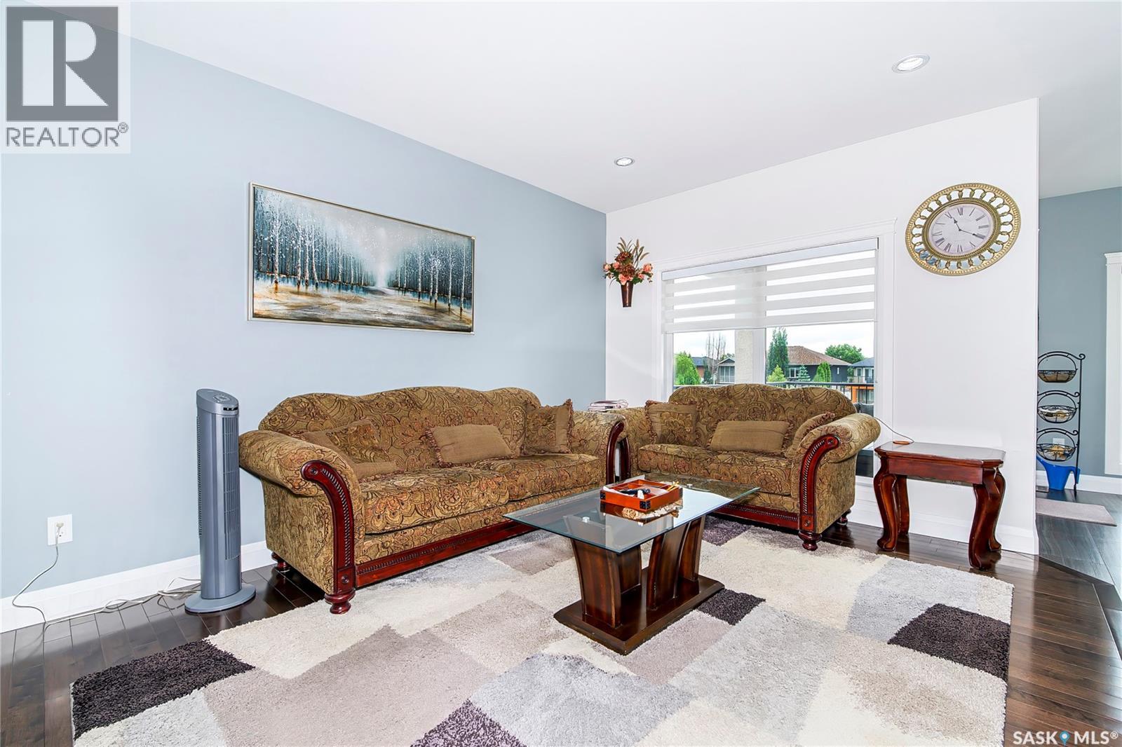 733 Gowan ROAD - Image 11