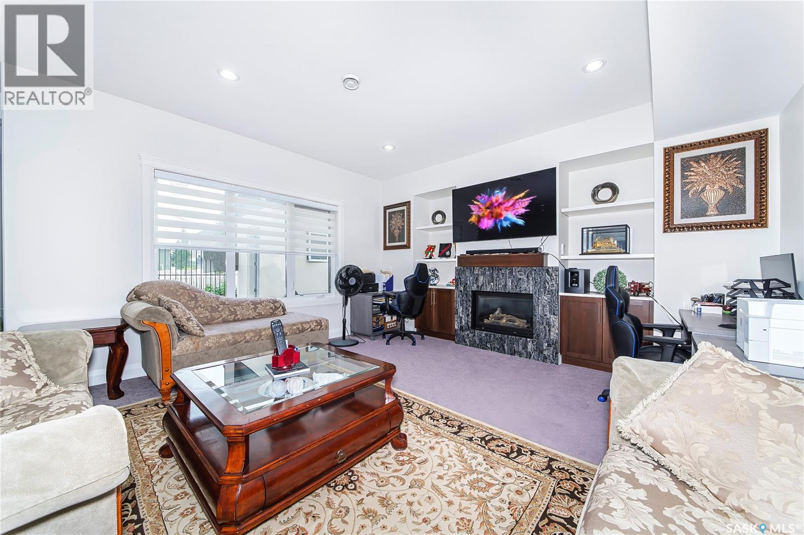 733 Gowan ROAD - 30