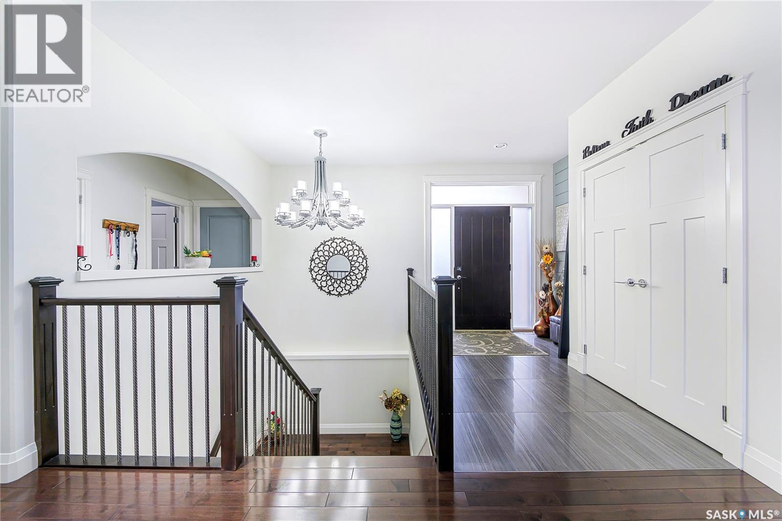 733 Gowan ROAD - Image 8