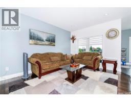 Media - 733 Gowan Road, Warman, SK S0K4S2 Photo 11