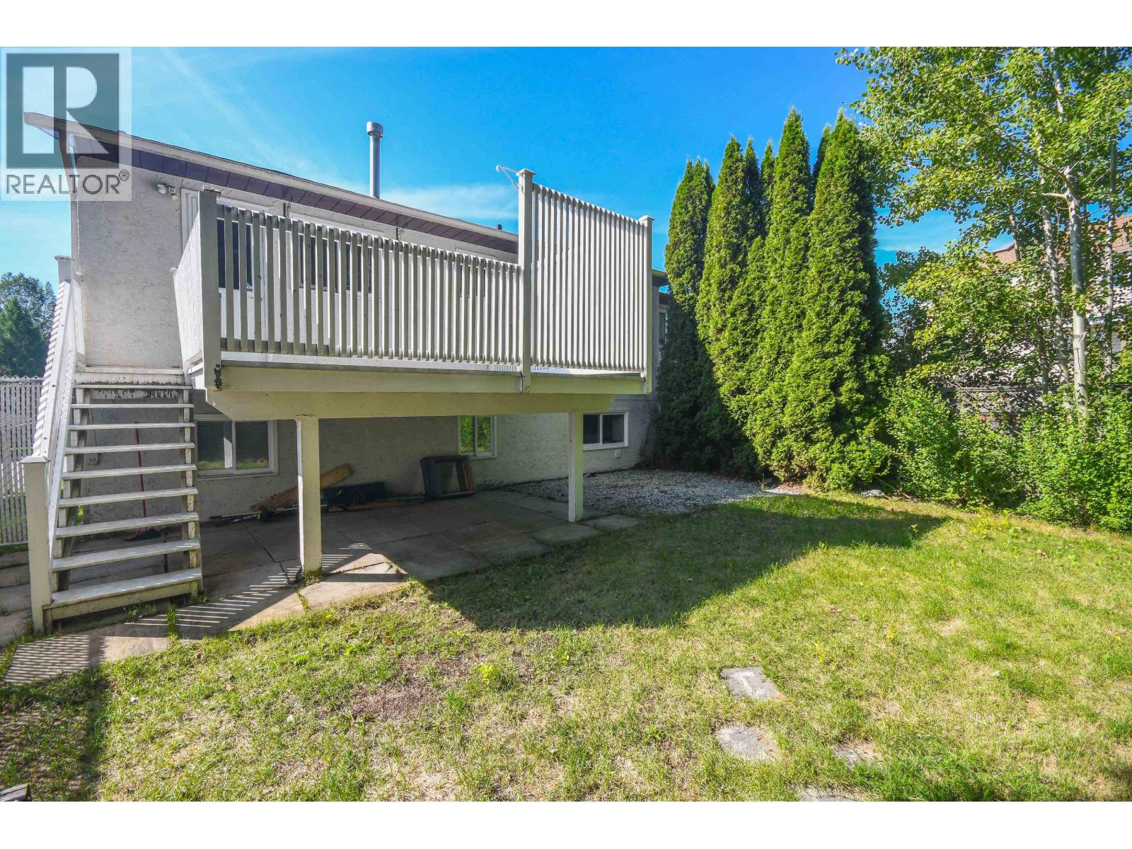 8284 ST LAWRENCE AVENUE - 20