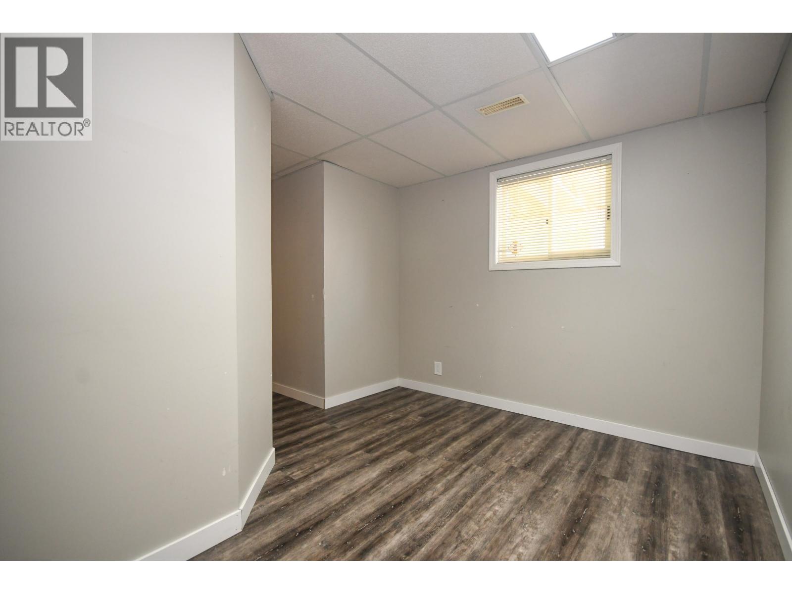 Photo 10 of 26 — 8284 ST LAWRENCE AVENUE · Prince George, BC