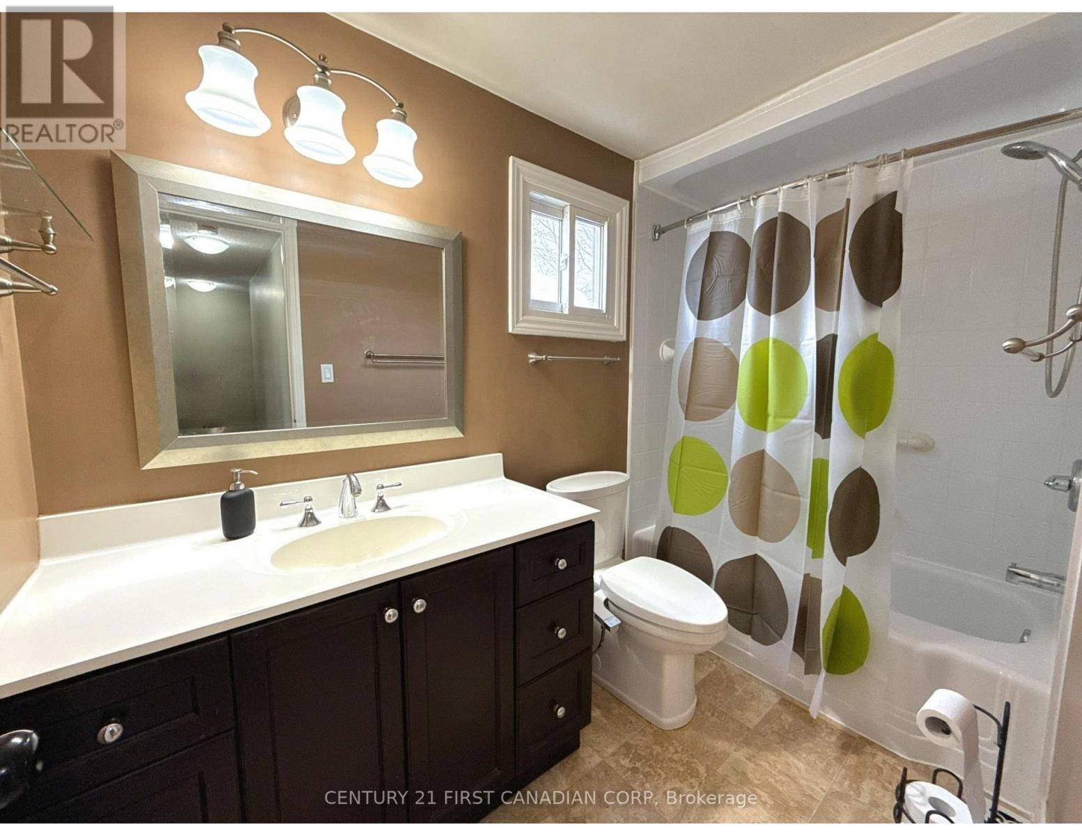 159 WALMER GARDENS - Image 17