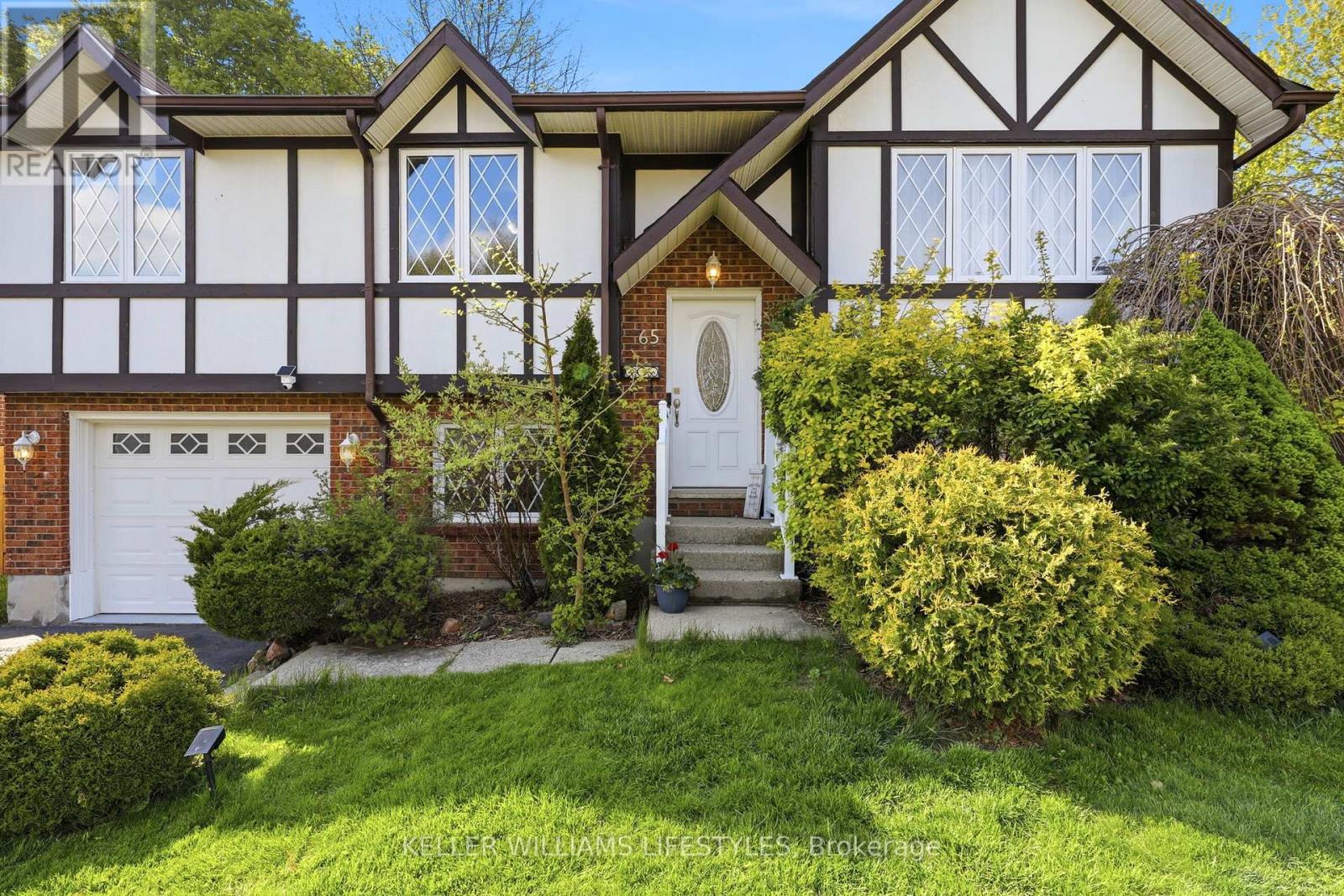 65 GABLEWOOD CRESCENT - 6