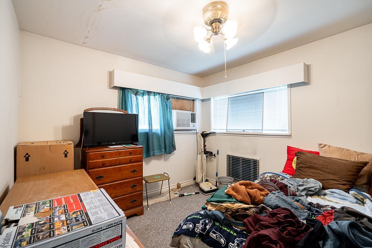 46688 PORTAGE AVENUE, Chilliwack Proper East, Chilliwack