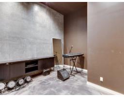 15061 Victoria Avenue, White Rock, BC V4B1G4 Photo 9