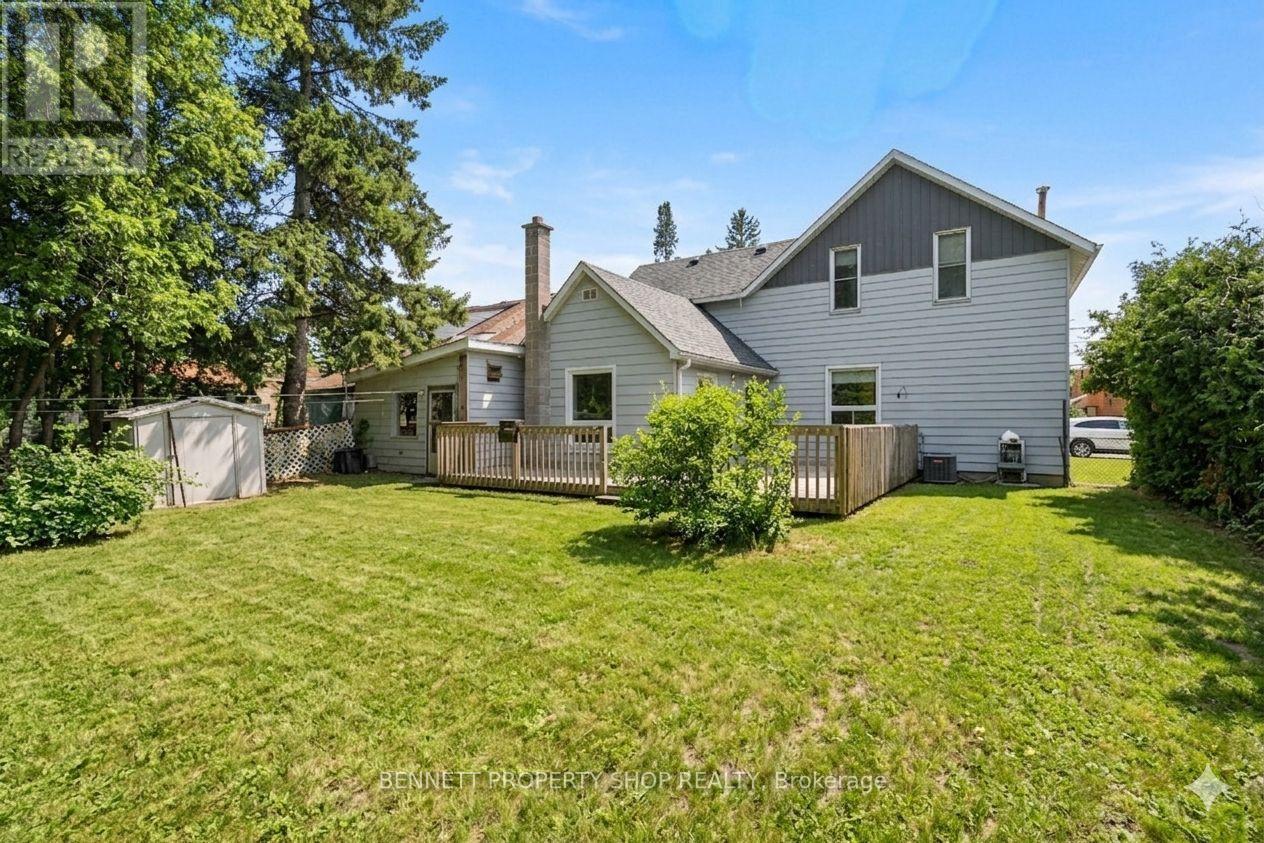 Huge fenced backyard and deck + shed