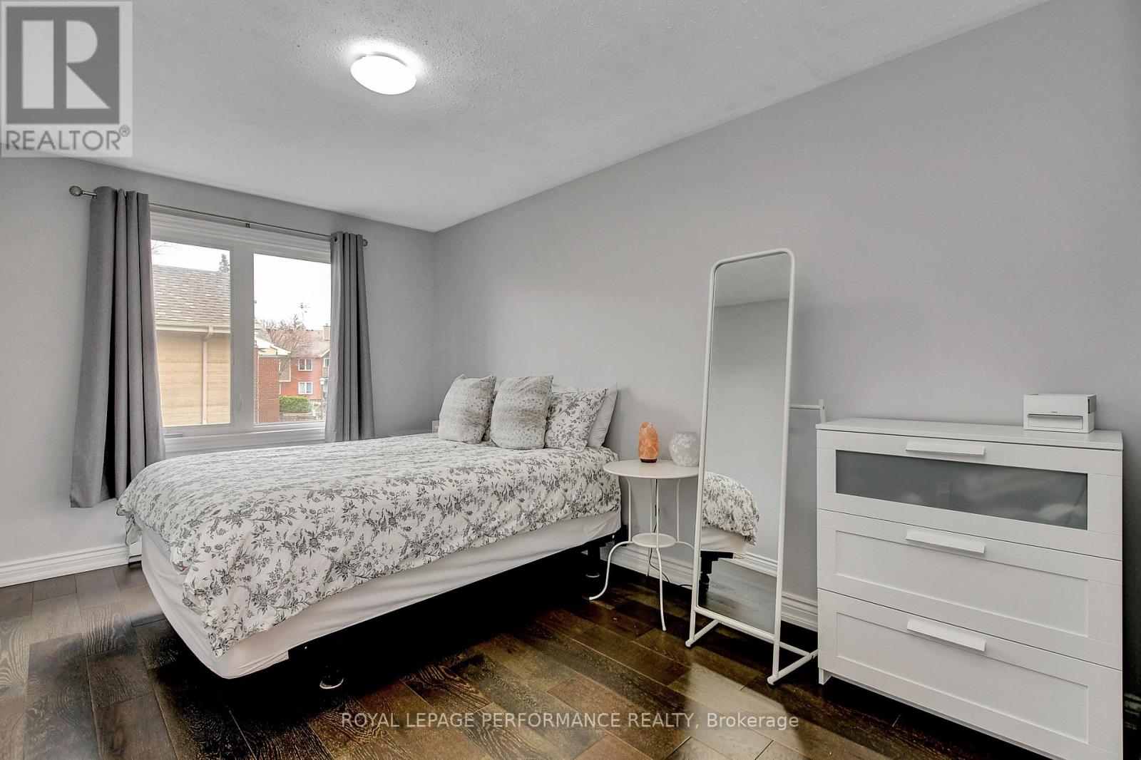 203 - 1760 Cabaret Lane