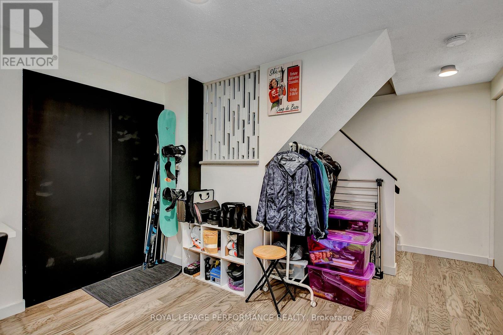 203 - 1760 Cabaret Lane