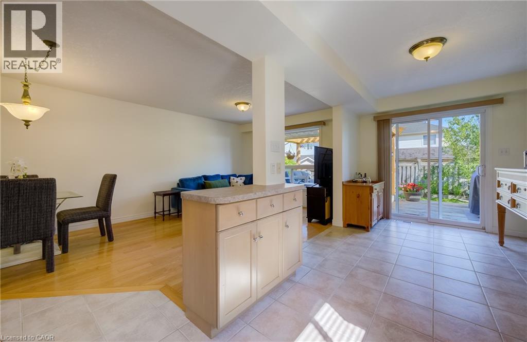 496 LANGLAW Drive - 7
