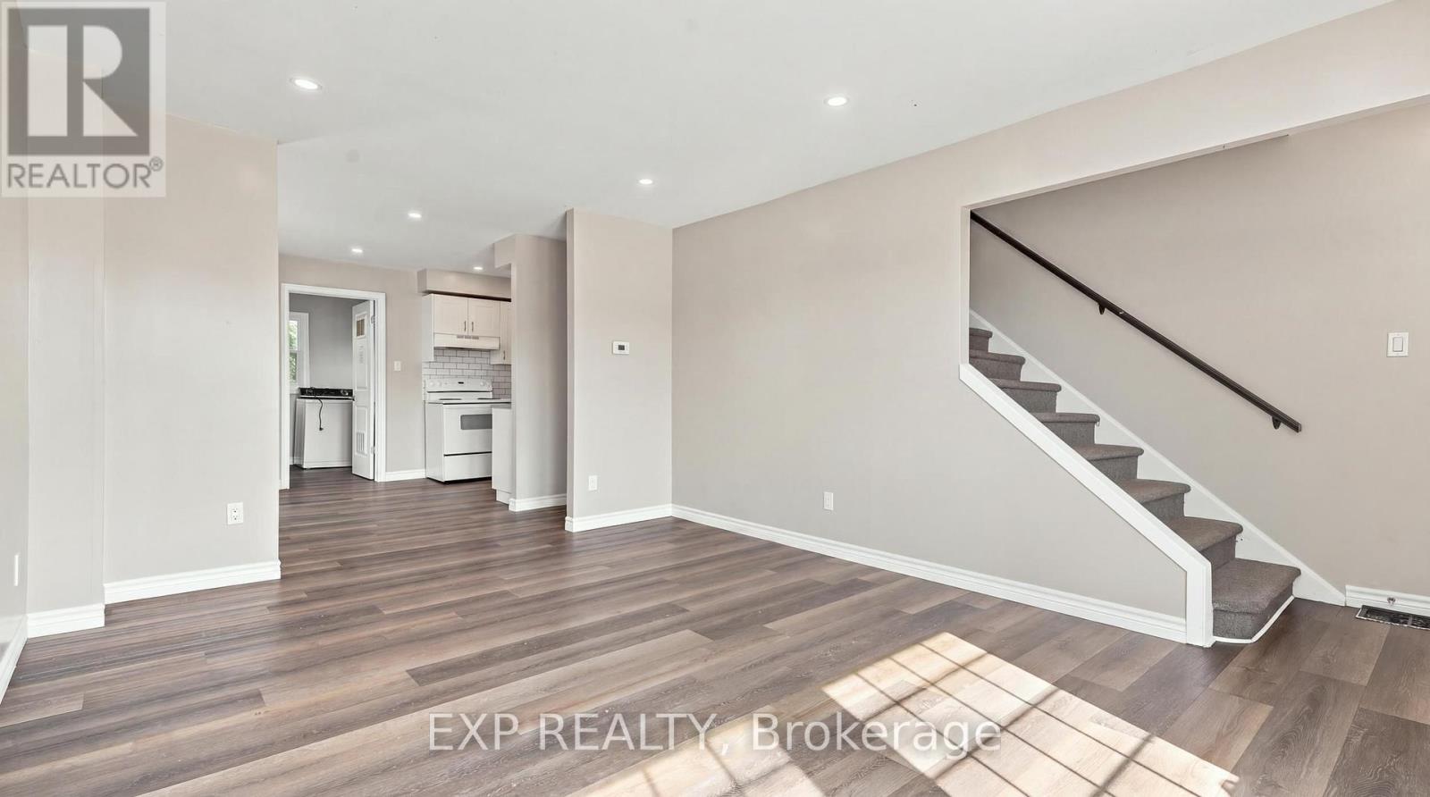 225 GRANTHAM AVENUE - Image 5