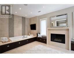 6 The Bridle Path, Toronto, ON M2L1C8 Photo 19