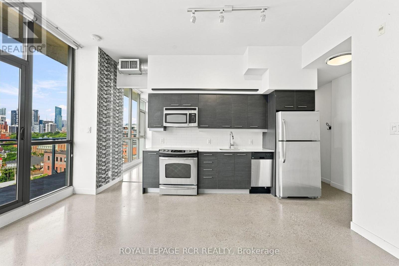 #804 510 KING STREET E - 11