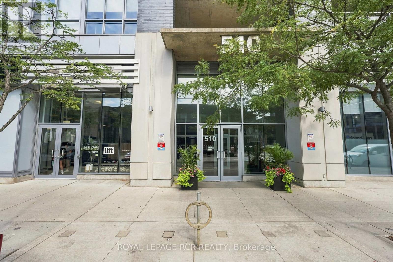 #804 510 KING STREET E - 32