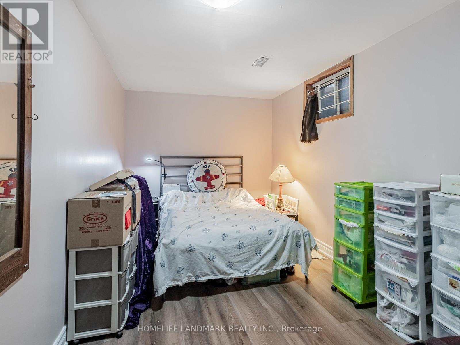 BASEMENT ROOM C - 58 DEERBROOK TRAIL N