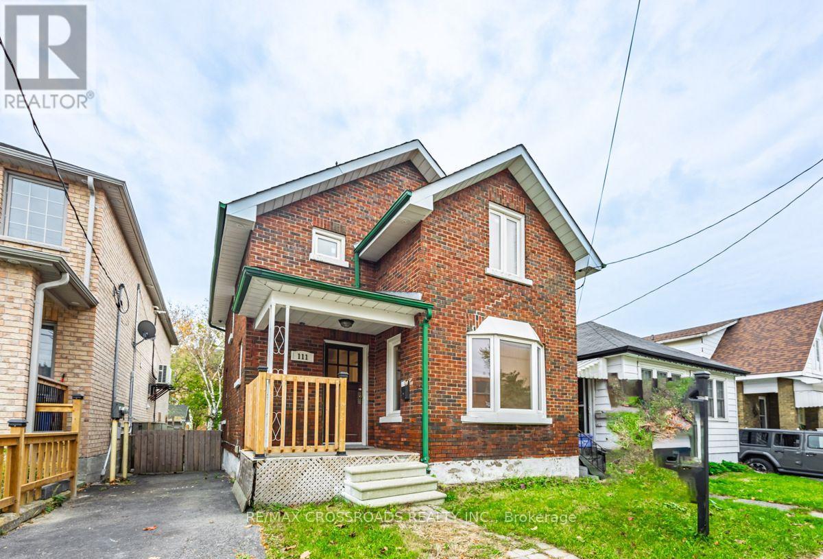 111 ELGIN STREET W