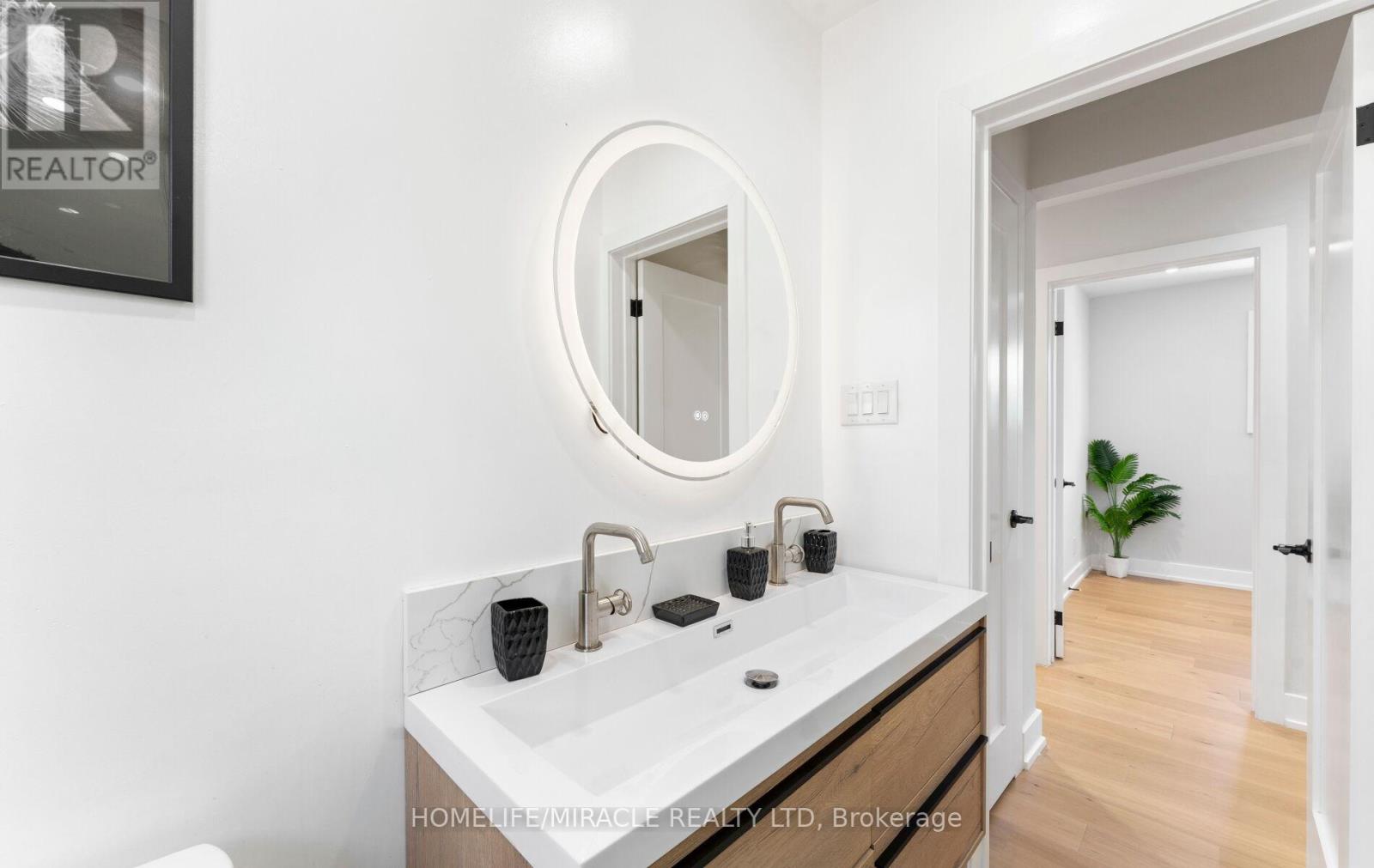 22 ARNPRIOR ROAD - Image 21