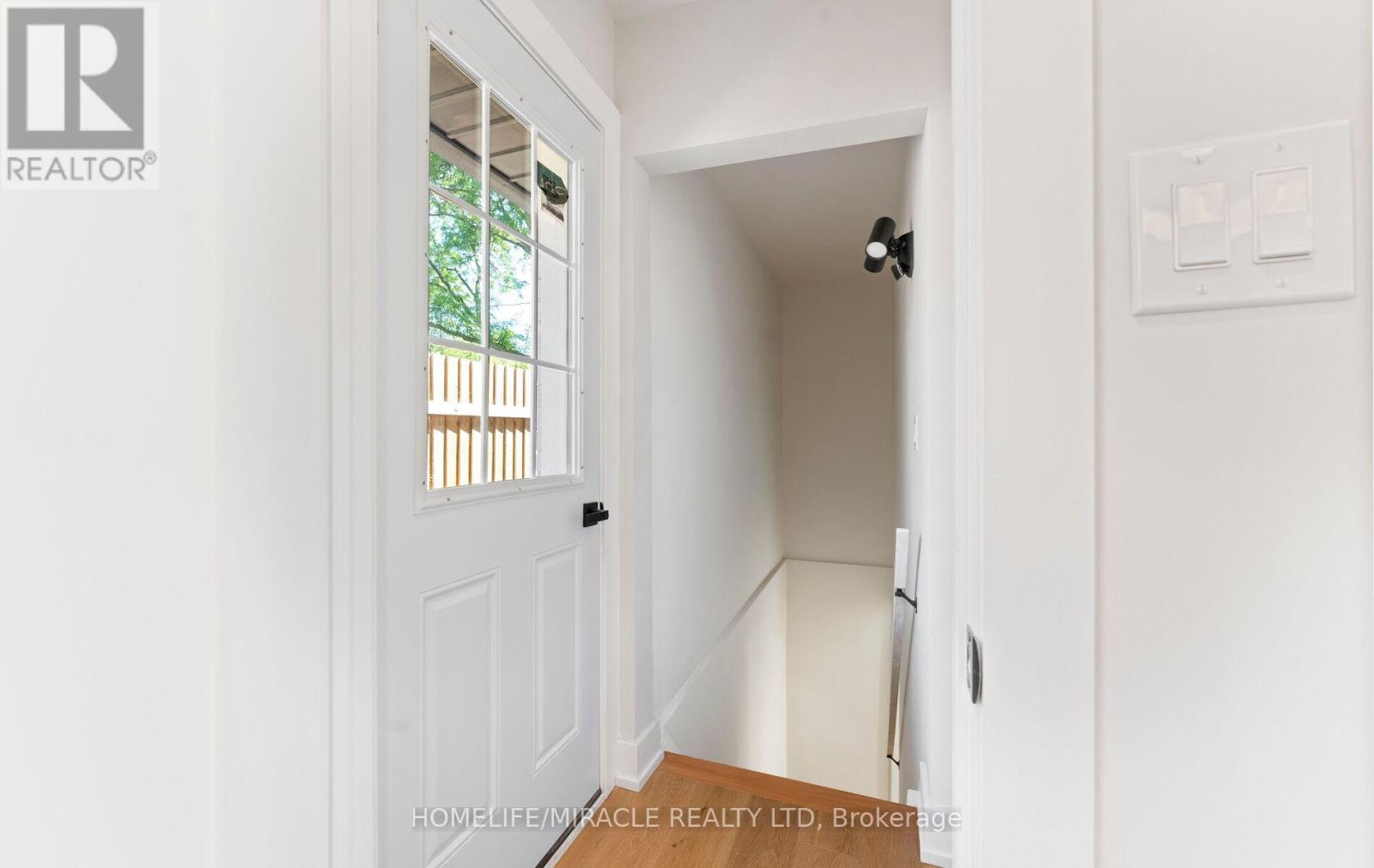 22 ARNPRIOR ROAD - Image 24