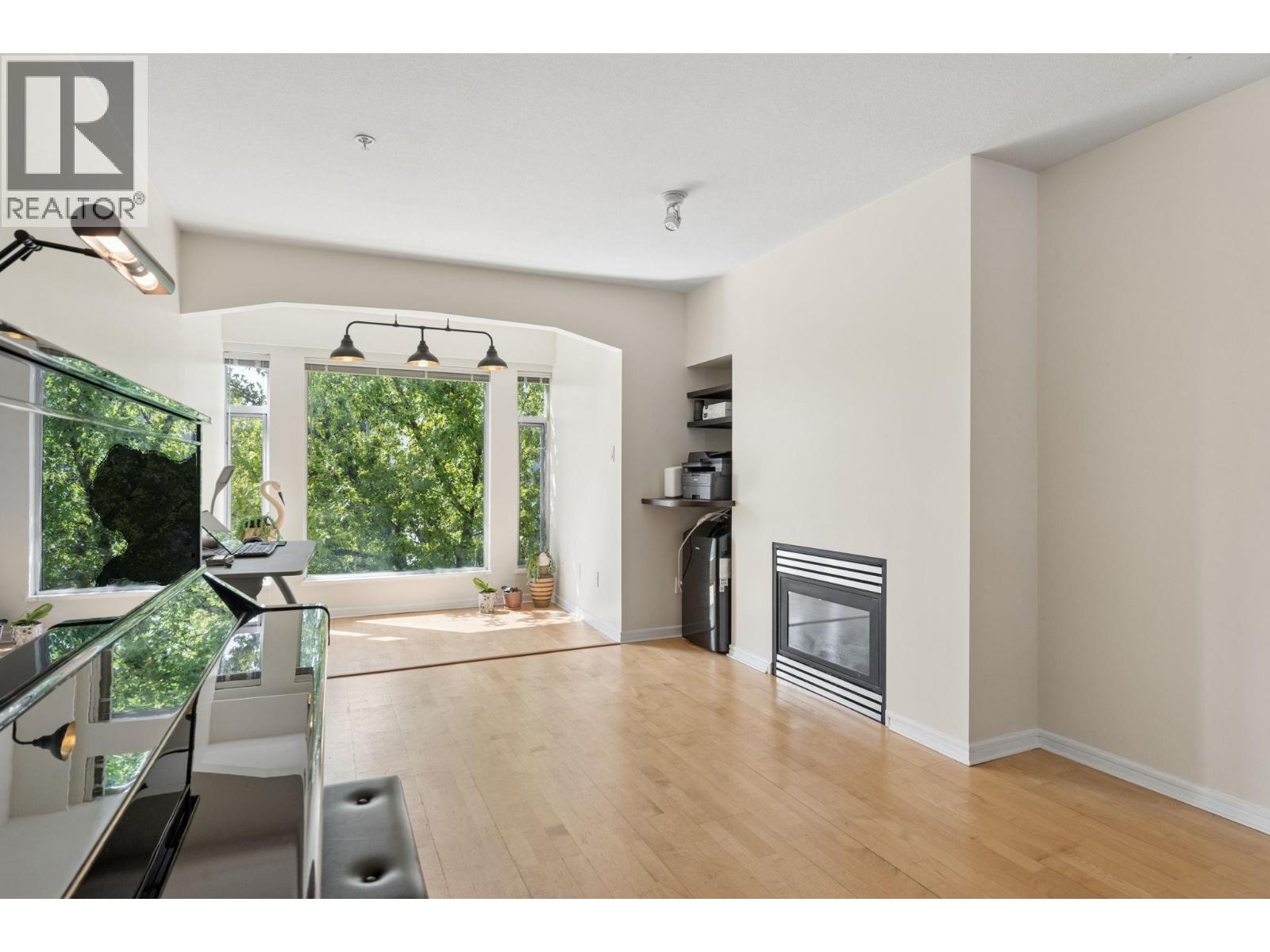 2 Bed, 2 Bath Apartment for Sale in Vancouver – 410 3727 W 10TH AVENUE, Vancouver – MLS# R3152929 - Image 11