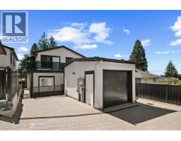 812 Montroyal Boulevard, North Vancouver, BC V7R2G6 Photo 23