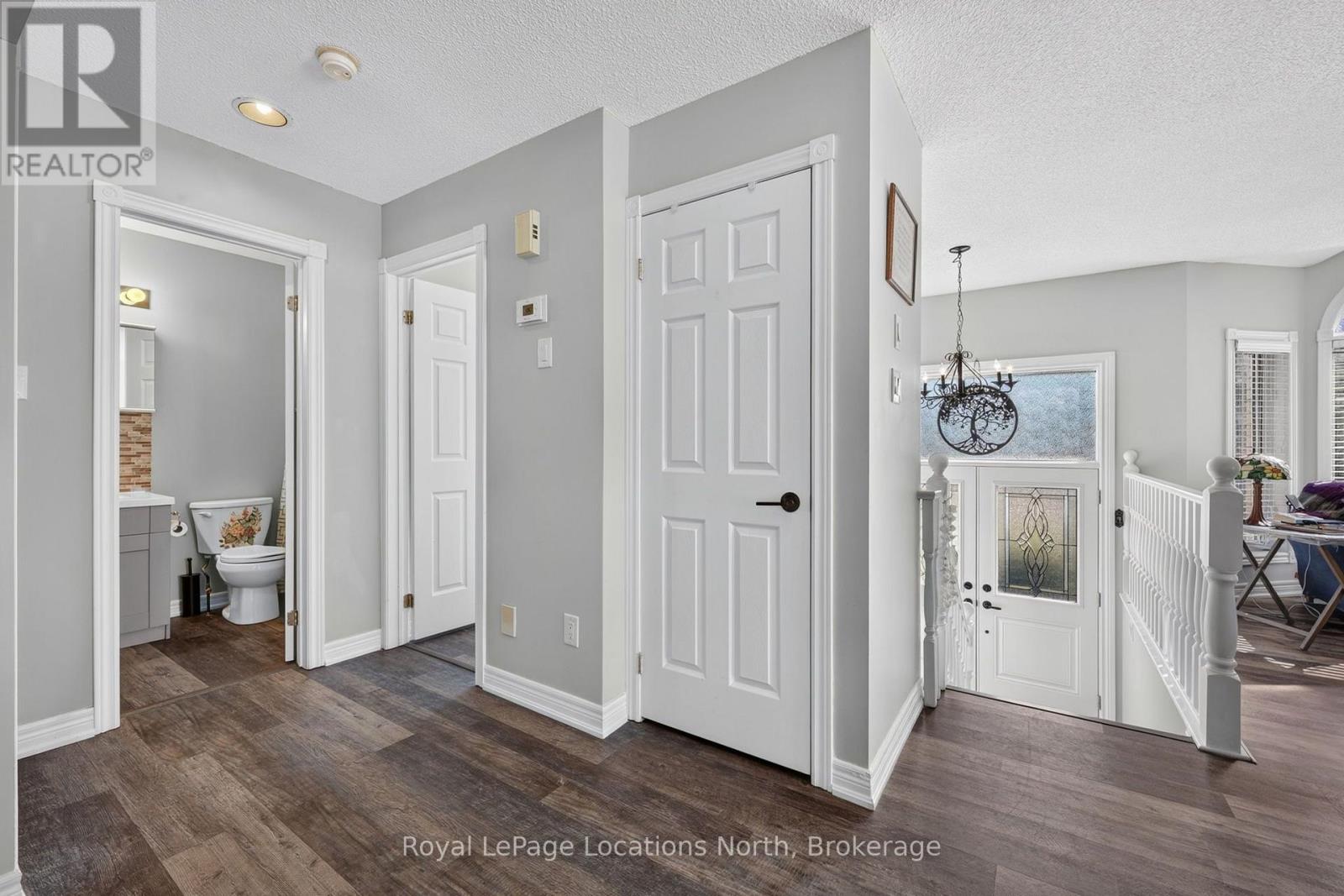 66 ROYAL BEECH DRIVE - 16