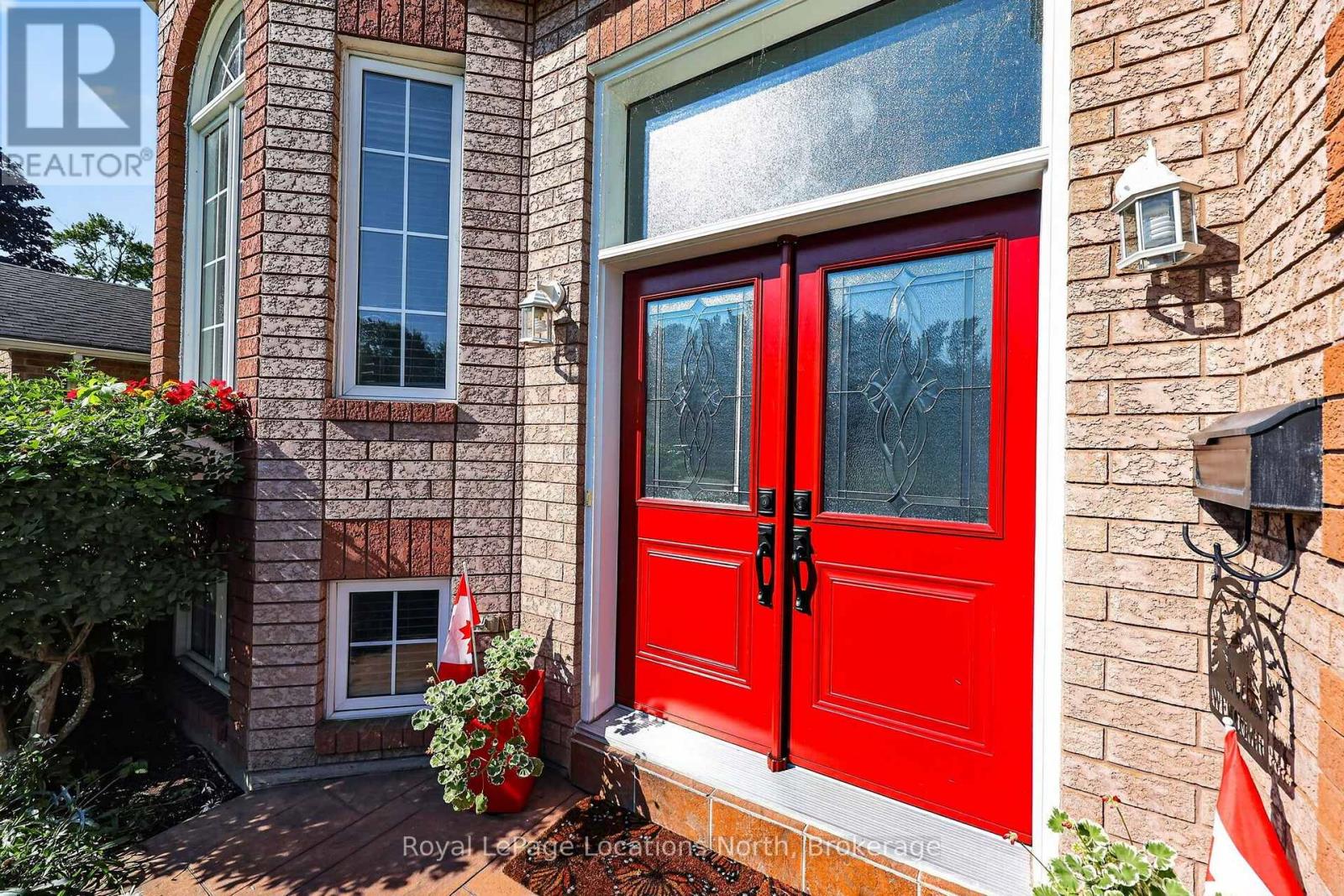 66 ROYAL BEECH DRIVE - Image 4