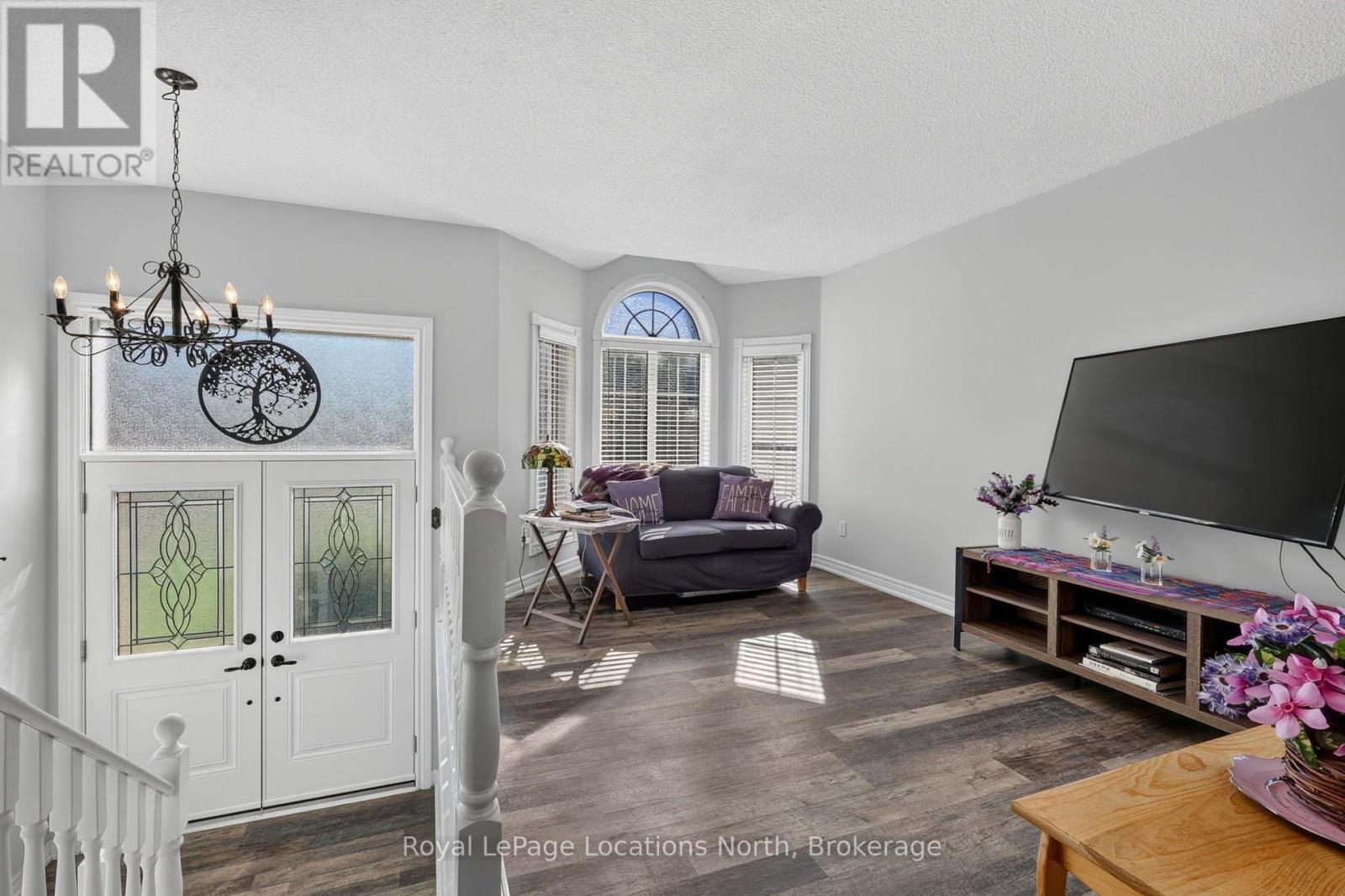 66 ROYAL BEECH DRIVE - Image 7