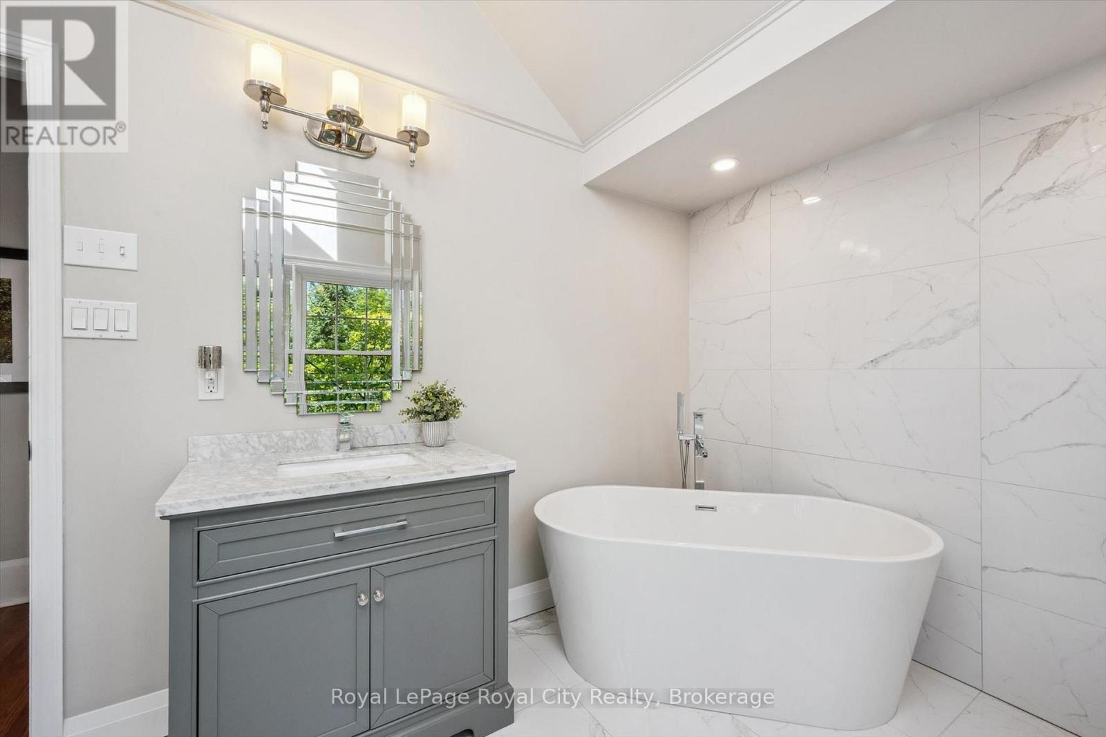 1 BARBER AVENUE - Image 22