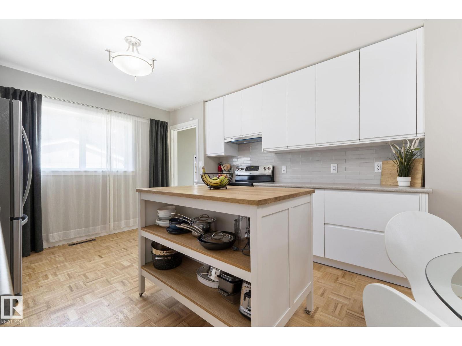 12030 56 ST NW - Image 19