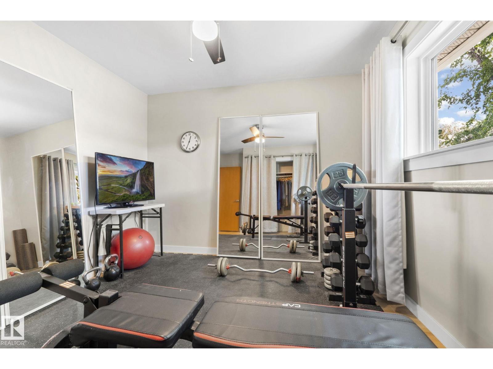 12030 56 ST NW - Image 32
