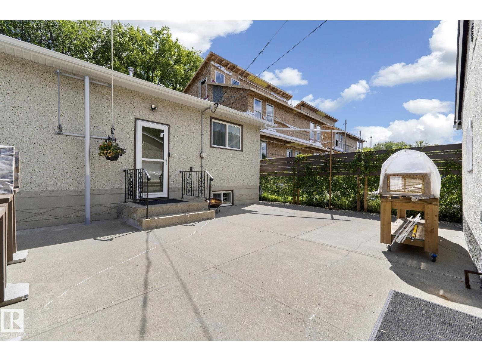 12030 56 ST NW - Image 55