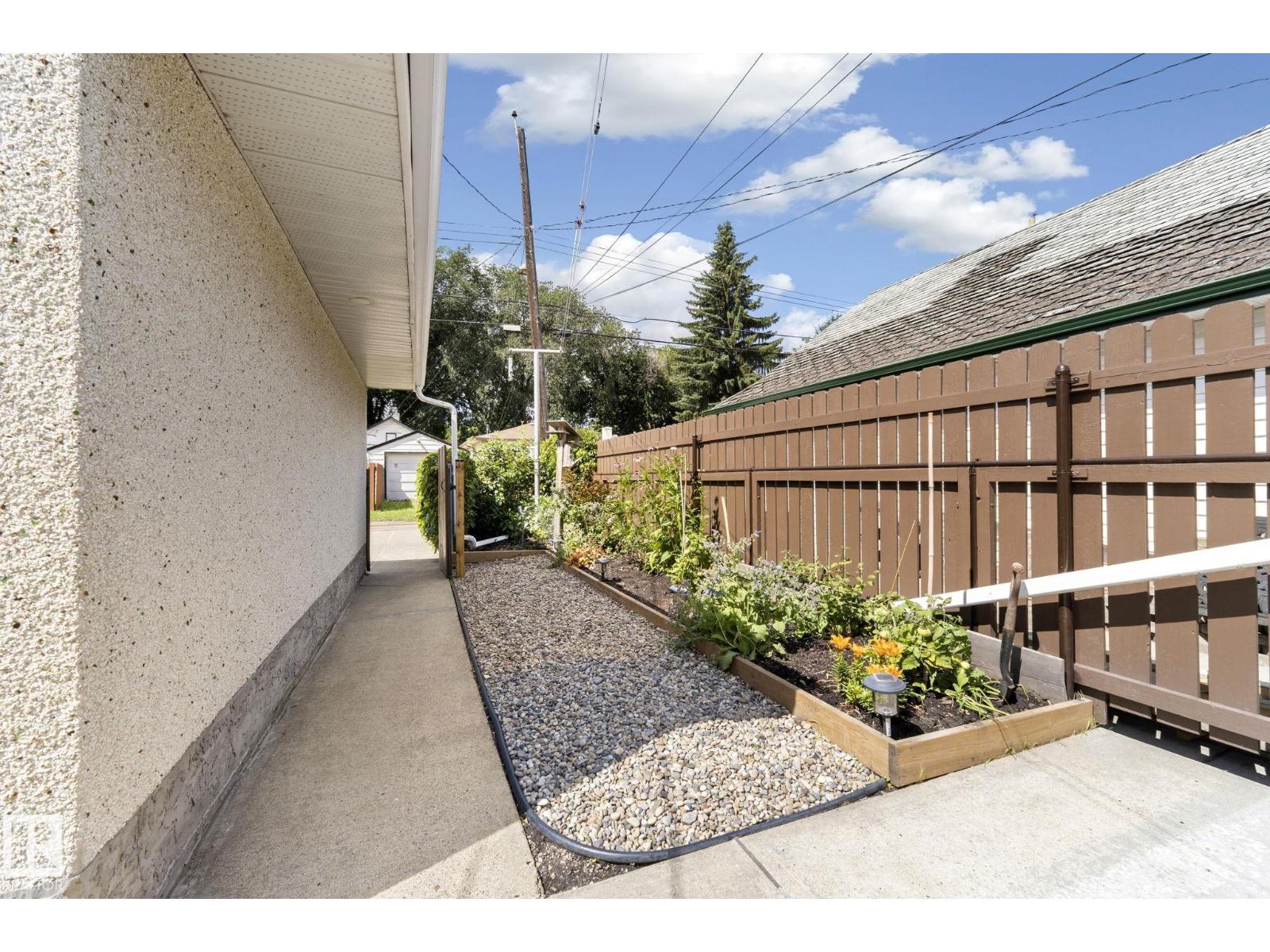 12030 56 ST NW - 58