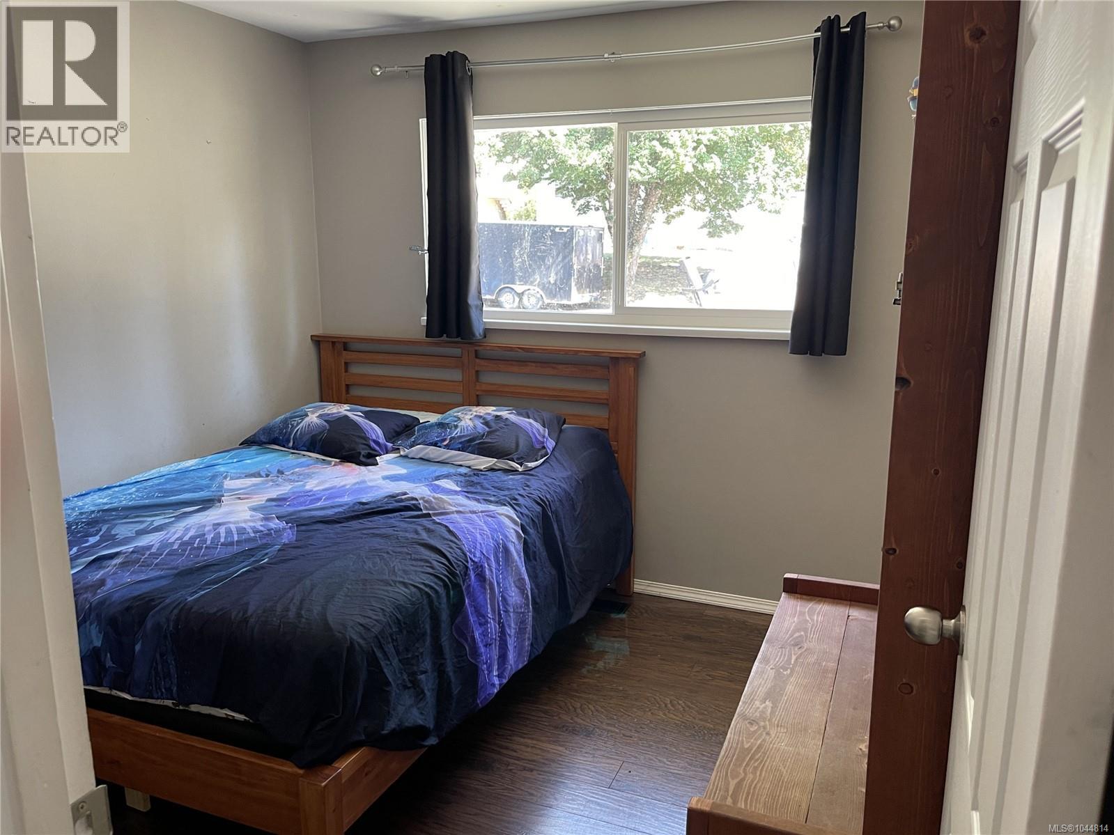 3731 Fowlie Cres - 13