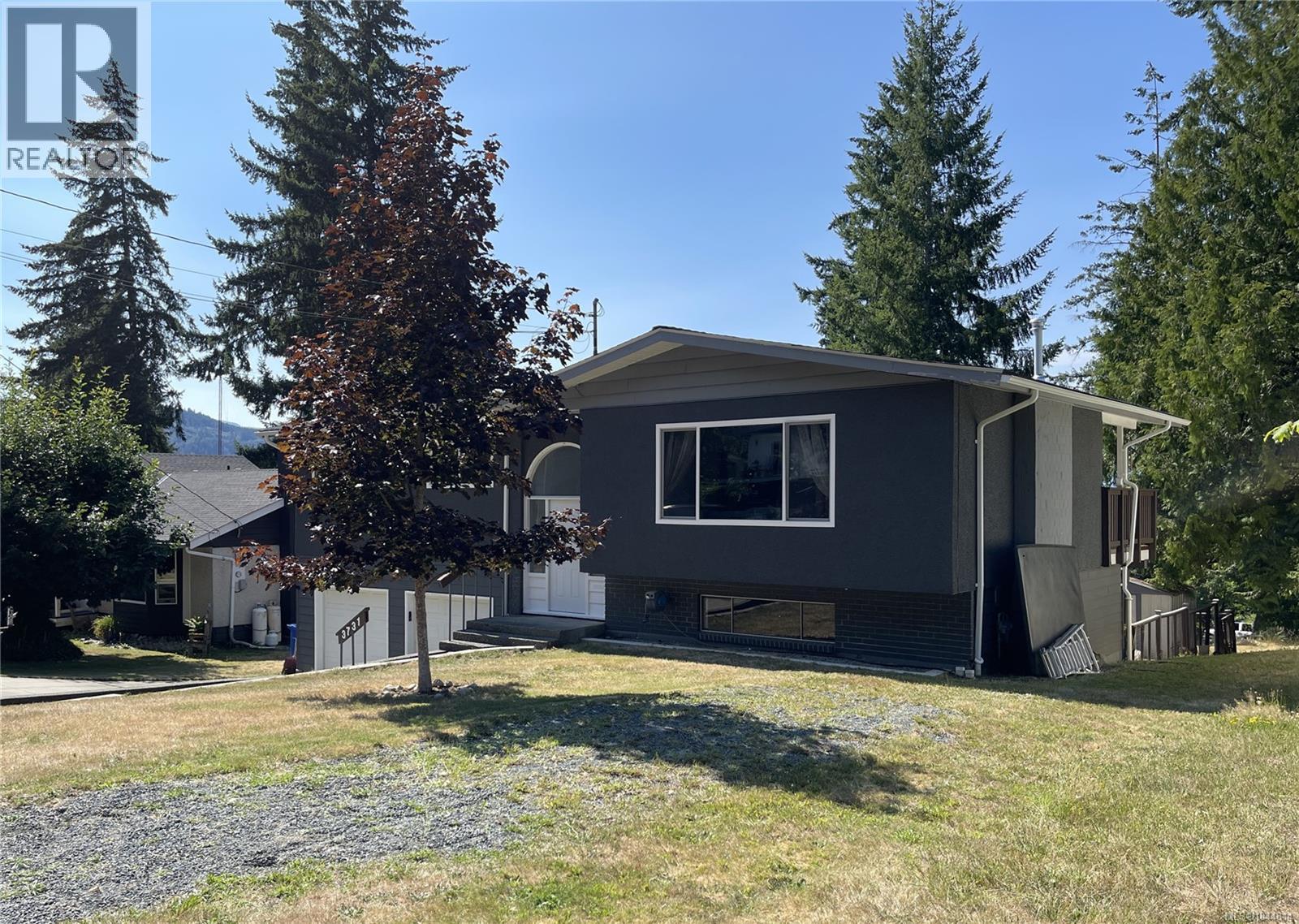 3731 Fowlie Cres - 29