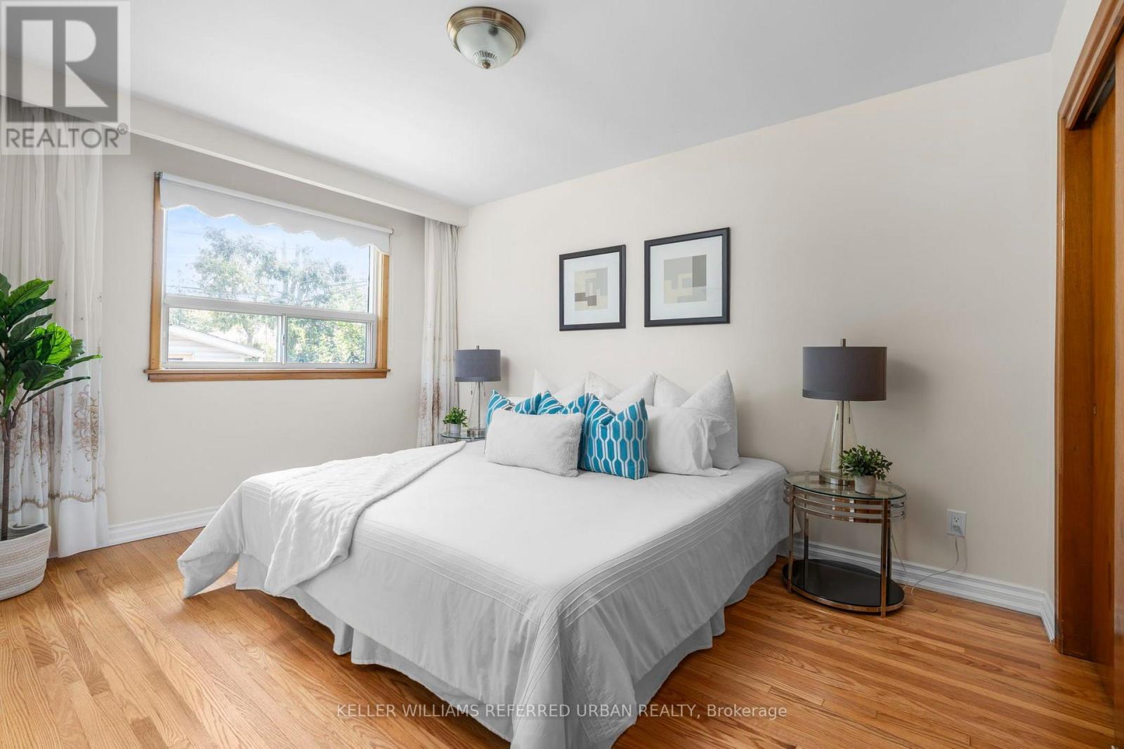 19 GROVERDALE ROAD - 17
